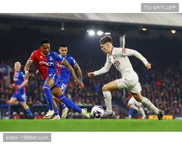 水晶宫少一人作战仍保持零封 防守紧凑度值得肯定